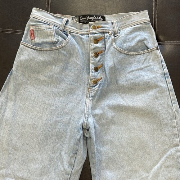 (29) 5ive Jungle & Co Women's Jean Shorts - Picture 3 of 9